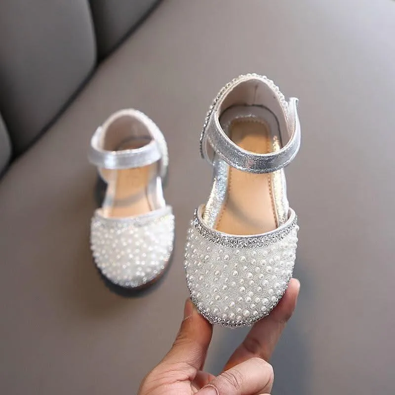 Elegant Princess Pearl Shoes Sparkling Pearl Shoes for Both Special Occasions and Everyday Wear
